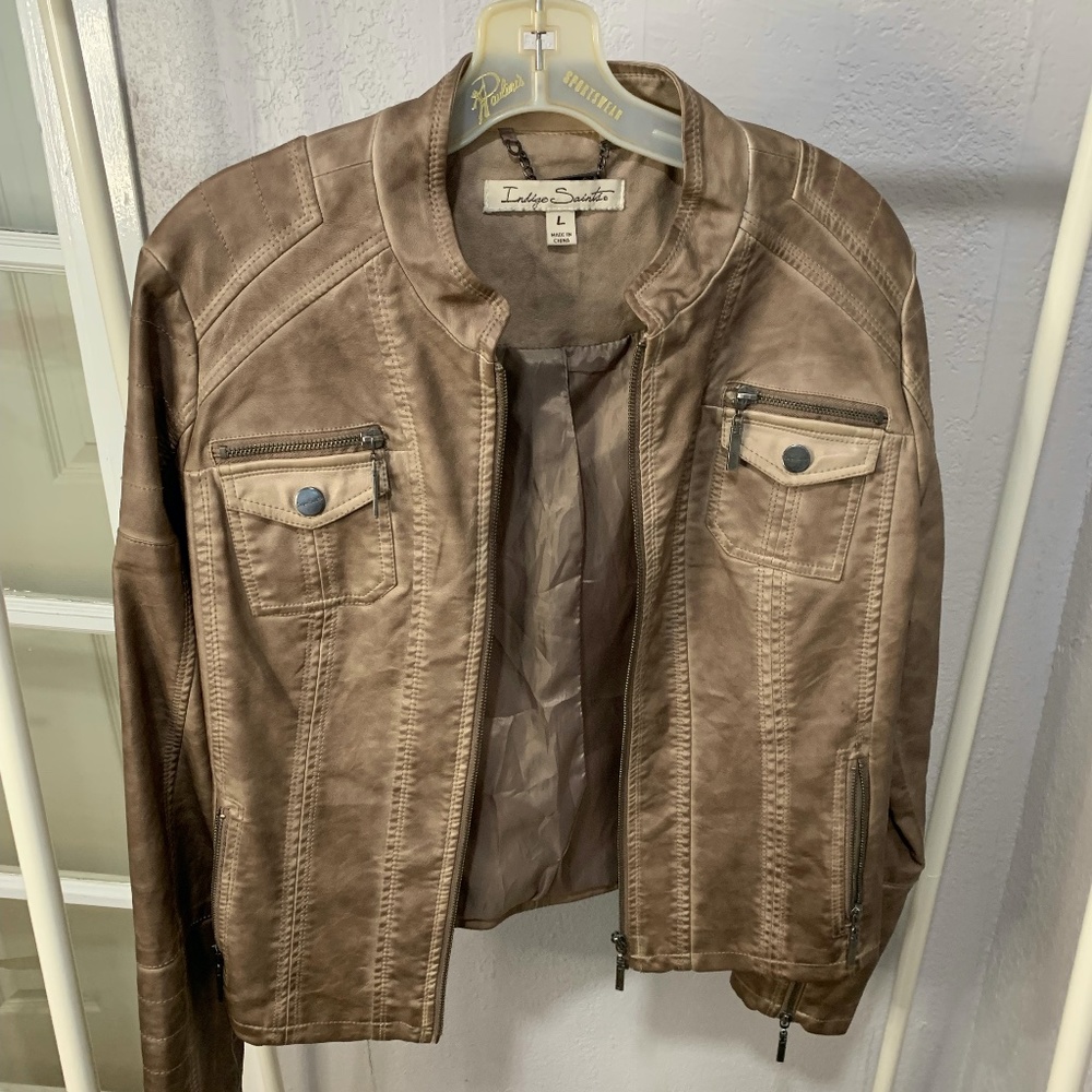 Women’s Indigo Saints Large Tan Leather Jacket